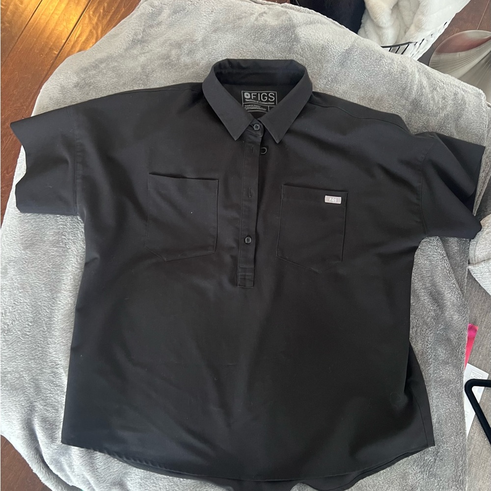 Figs Shirt Sleeve Scrub Polo Black L